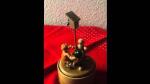 wood_music_box_y89
